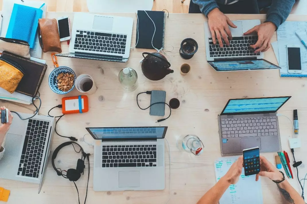 Cara Mengoptimalkan Biaya IT Infrastruktur Perusahaan Cara Mengoptimalkan Biaya IT Infrastruktur Perusahaan